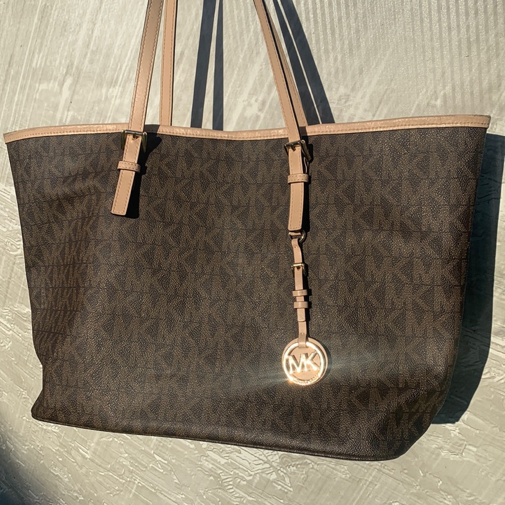 MICHAEL KORS JETSET TOTE BROWN CANVAS